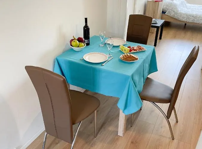 Sea Star Apartment *